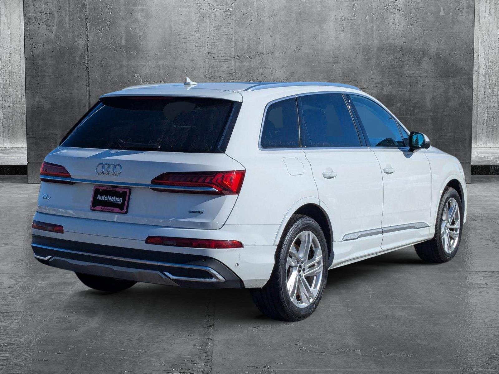 2023 Audi Q730TQ Vehicle Photo in LONE TREE, CO 80124-2750