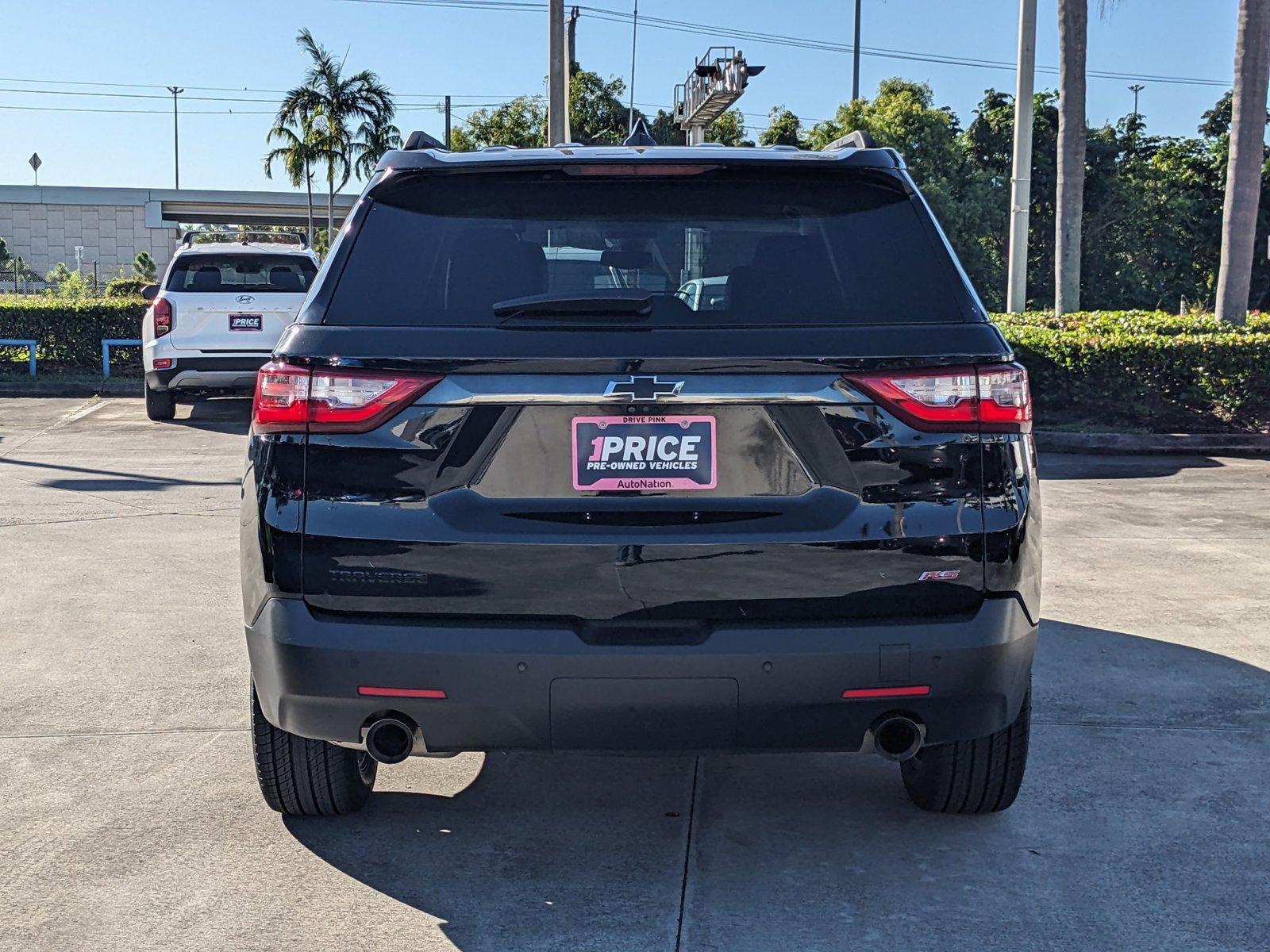 2021 Chevrolet Traverse Vehicle Photo in MIAMI, FL 33172-3015