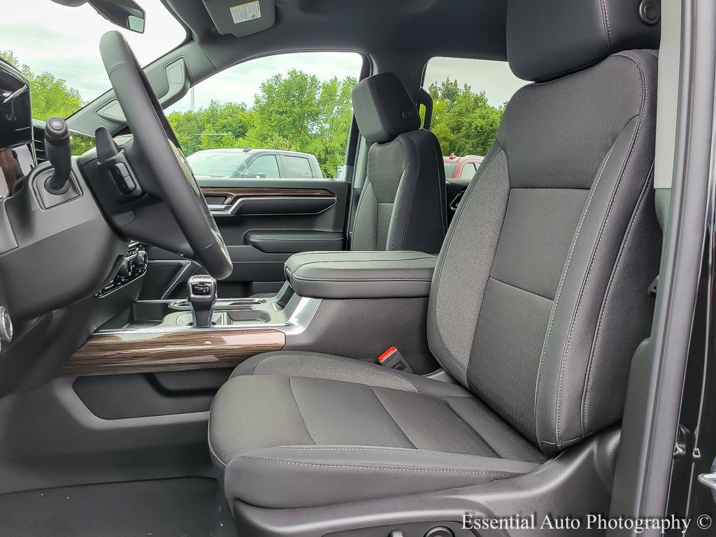 2024 Chevrolet Silverado 1500 Vehicle Photo in AURORA, IL 60503-9326