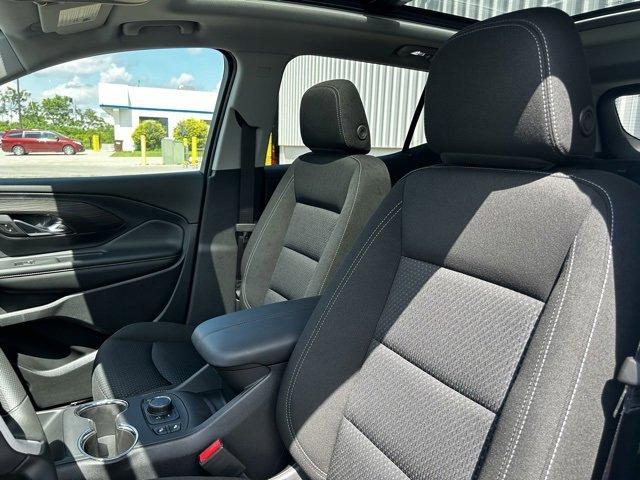 2024 GMC Terrain Vehicle Photo in JACKSON, MI 49202-1834