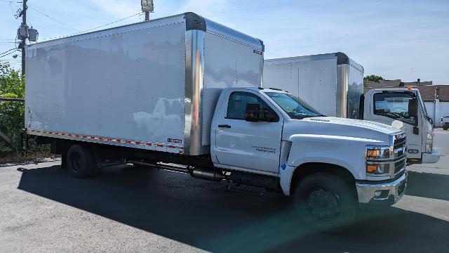 2024 Chevrolet Silverado 4500 Medium Duty Chassis Cab Vehicle Photo in Kingston, PA 18704