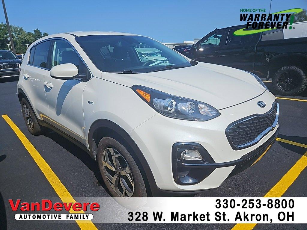 2022 Kia Sportage Vehicle Photo in AKRON, OH 44303-2185