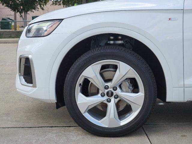 2024 Audi Q5 Sportback Vehicle Photo in HOUSTON, TX 77090