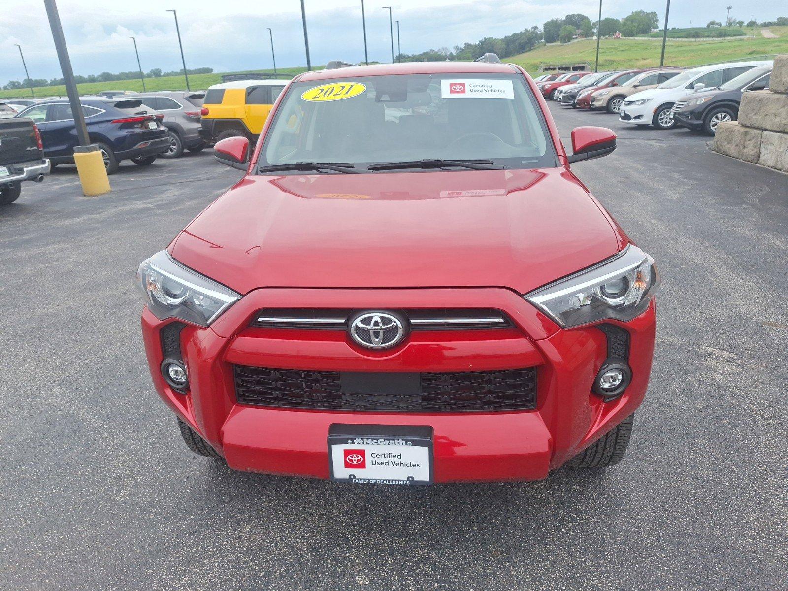 2021 Toyota 4Runner Vehicle Photo in Cedar Rapids, IA 52402