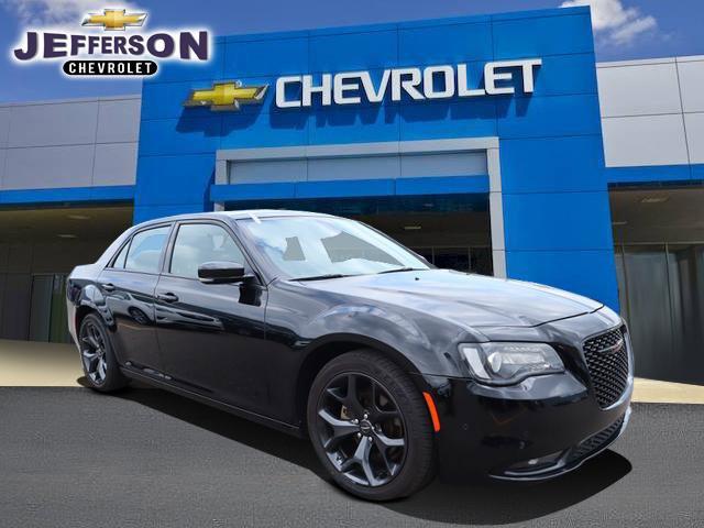 2022 Chrysler 300 Vehicle Photo in DETROIT, MI 48207-4102