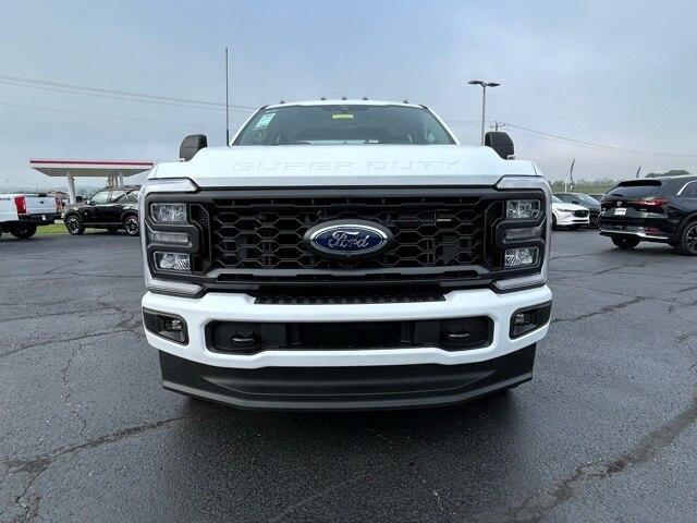 2024 Ford Super Duty F-350 SRW Vehicle Photo in Danville, KY 40422-2805