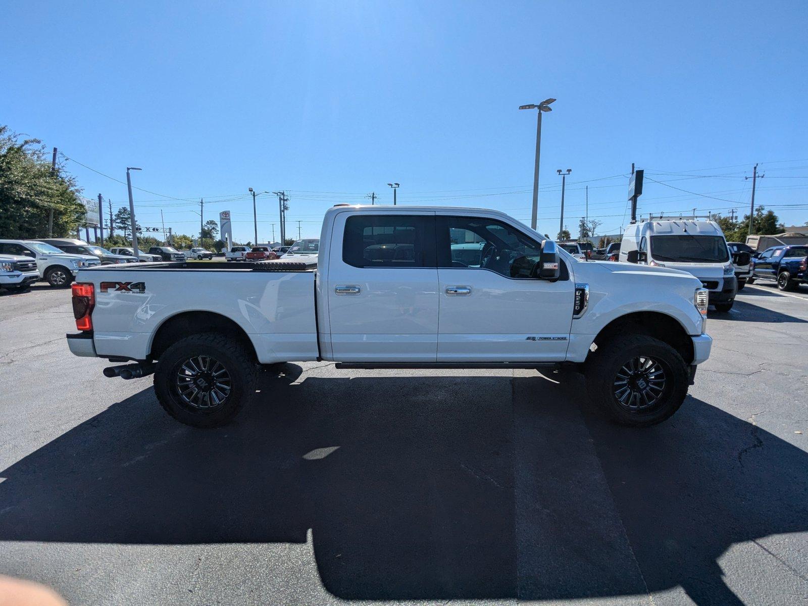 2022 Ford Super Duty F-250 SRW Vehicle Photo in Panama City, FL 32401