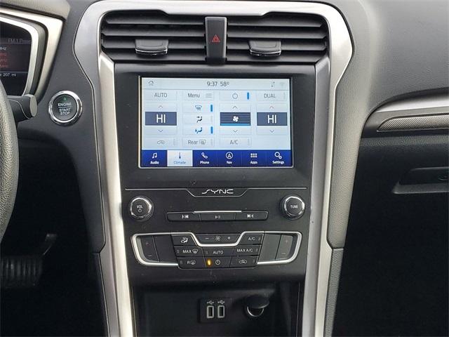 2020 Ford Fusion Hybrid Vehicle Photo in GRAND BLANC, MI 48439-8139