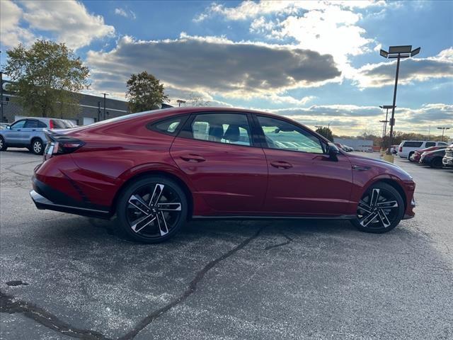 2024 Hyundai SONATA Vehicle Photo in O'Fallon, IL 62269