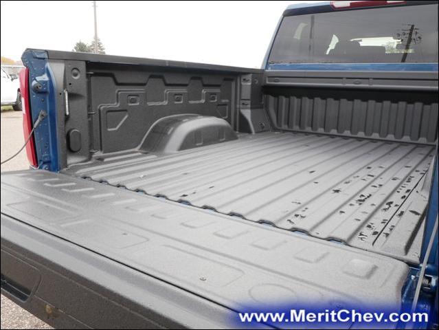 2025 Chevrolet Silverado 2500 HD Vehicle Photo in MAPLEWOOD, MN 55119-4794