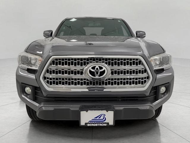 2017 Toyota Tacoma Vehicle Photo in APPLETON, WI 54914-4656