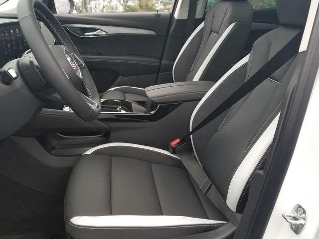 2025 Buick Envision Vehicle Photo in ELYRIA, OH 44035-6349