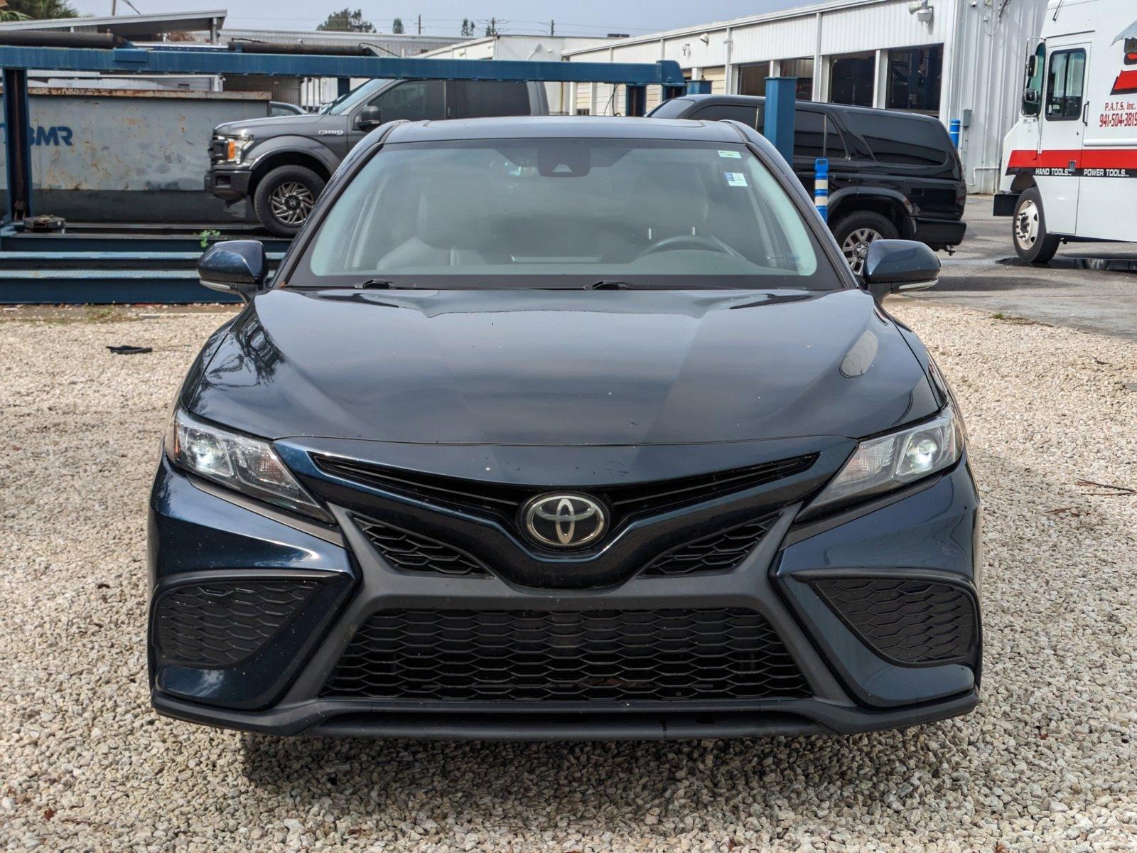 2021 Toyota Camry Vehicle Photo in Bradenton, FL 34207