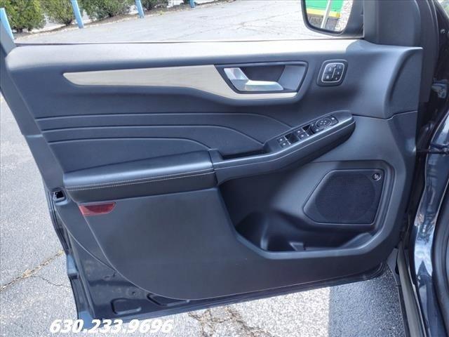 2022 Ford Escape Vehicle Photo in Saint Charles, IL 60174