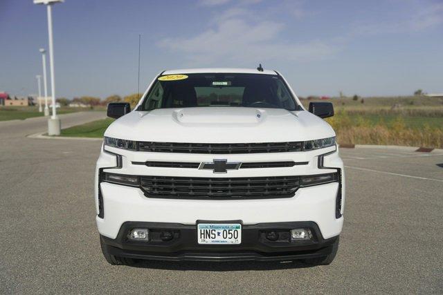Used 2020 Chevrolet Silverado 1500 RST with VIN 1GCUYEEL2LZ290557 for sale in Willmar, Minnesota