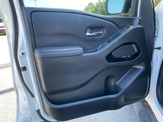 2023 Nissan Frontier Vehicle Photo in Statesboro, GA 30458