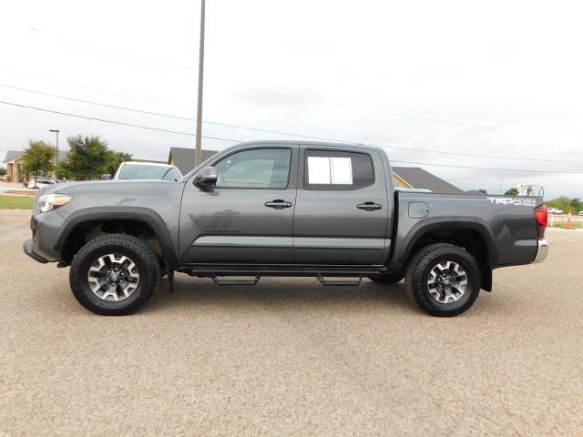 2018 Toyota Tacoma Vehicle Photo in GATESVILLE, TX 76528-2745