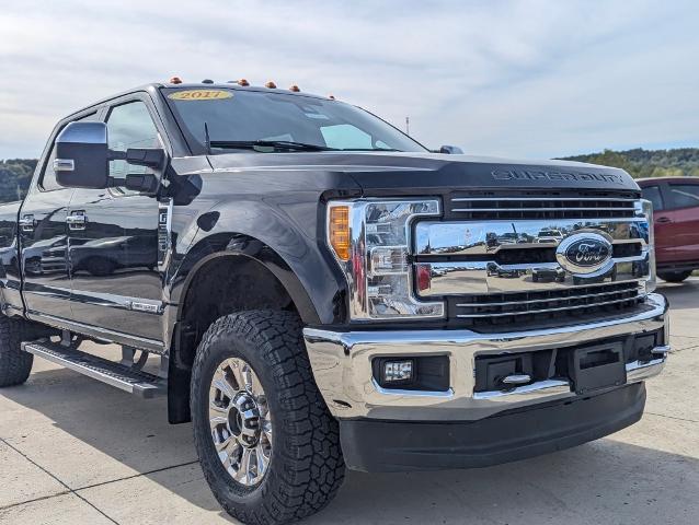 2017 Ford Super Duty F-350 SRW Vehicle Photo in POMEROY, OH 45769-1023