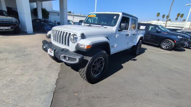 2023 Jeep Gladiator Vehicle Photo in ANAHEIM, CA 92806-5612