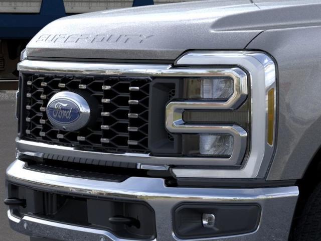 2024 Ford Super Duty F-350 DRW Vehicle Photo in Weatherford, TX 76087-8771