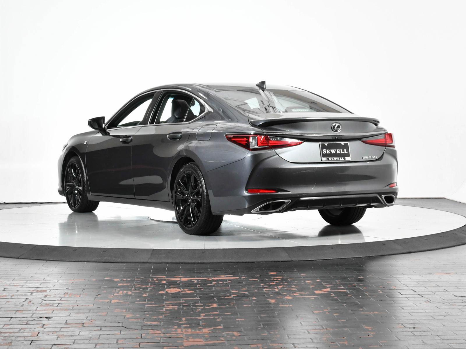 2022 Lexus ES 350 Vehicle Photo in DALLAS, TX 75235