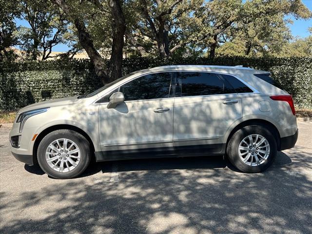 2017 Cadillac XT5 Vehicle Photo in SAN ANTONIO, TX 78230-1001