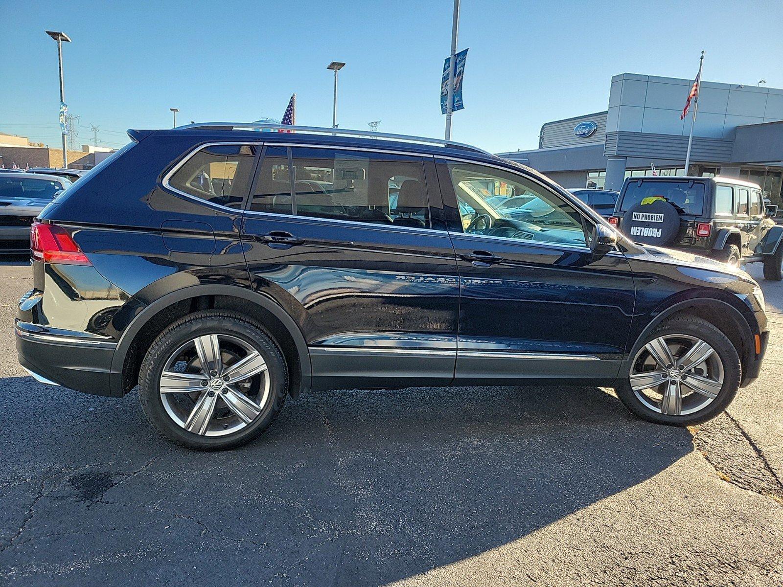 2021 Volkswagen Tiguan Vehicle Photo in Saint Charles, IL 60174