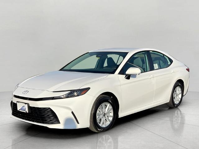 2025 Toyota Camry Vehicle Photo in Oshkosh, WI 54904