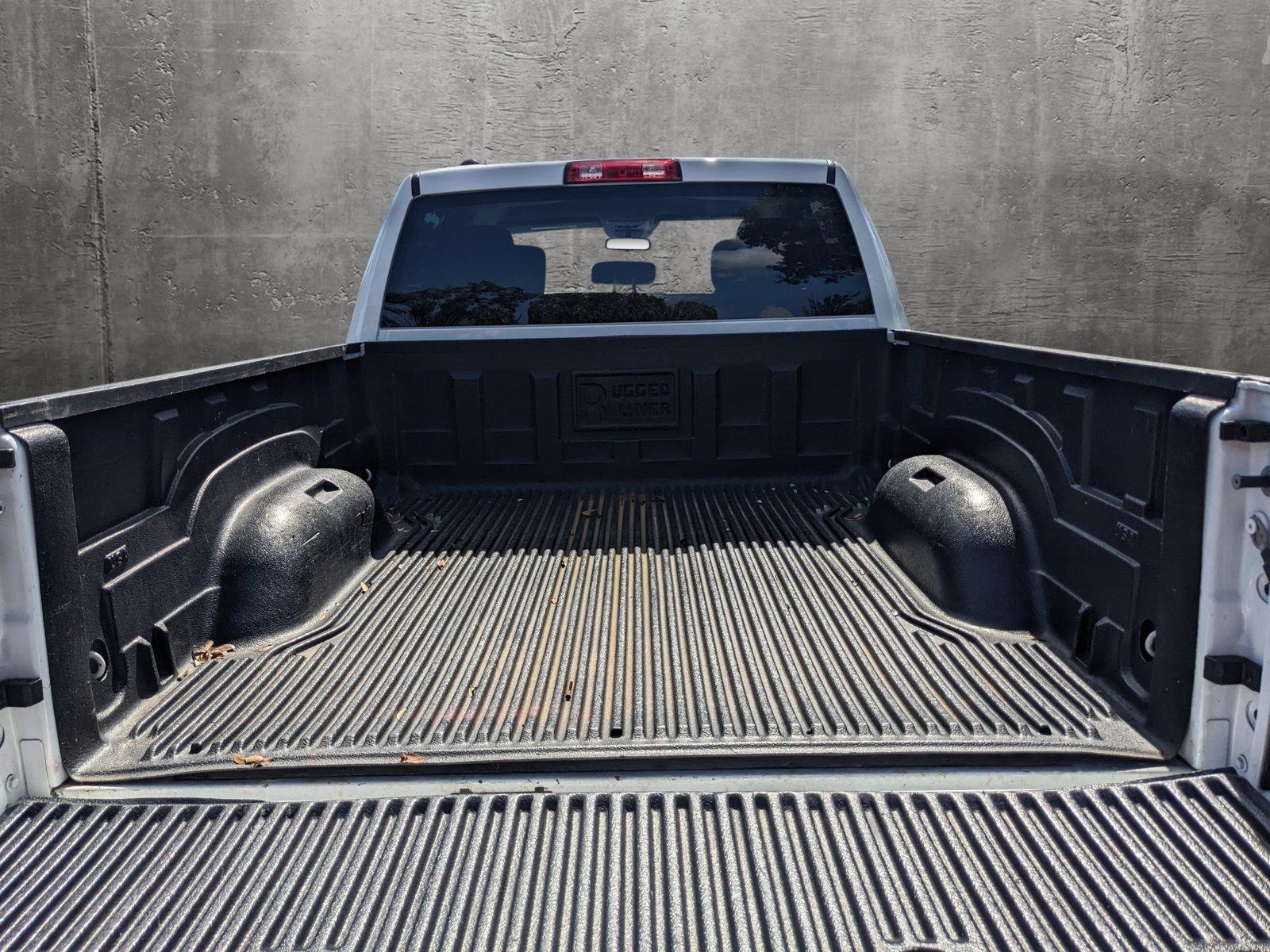 2022 Ram 1500 Classic Vehicle Photo in GREENACRES, FL 33463-3207