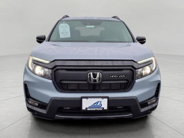 2025 Honda Passport Vehicle Photo in Oshkosh, WI 54904