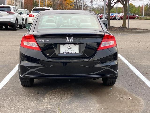 2013 Honda Civic Coupe Vehicle Photo in Canton, MI 48188