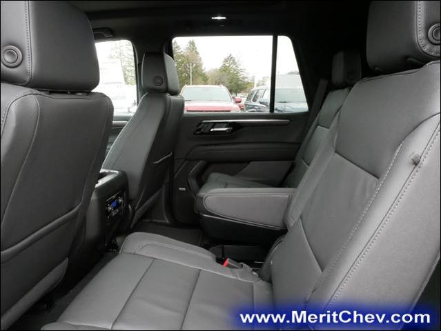 2025 Chevrolet Tahoe Vehicle Photo in MAPLEWOOD, MN 55119-4794