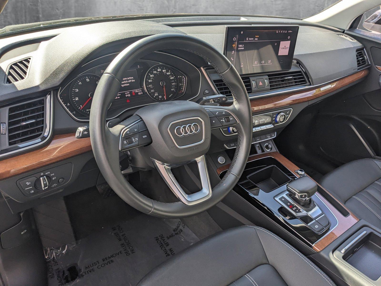 2021 Audi Q5 Vehicle Photo in GREENACRES, FL 33463-3207