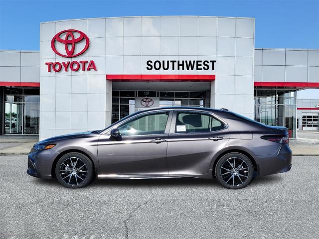 2024 Toyota Camry Vehicle Photo in Lawton, OK 73505-3409