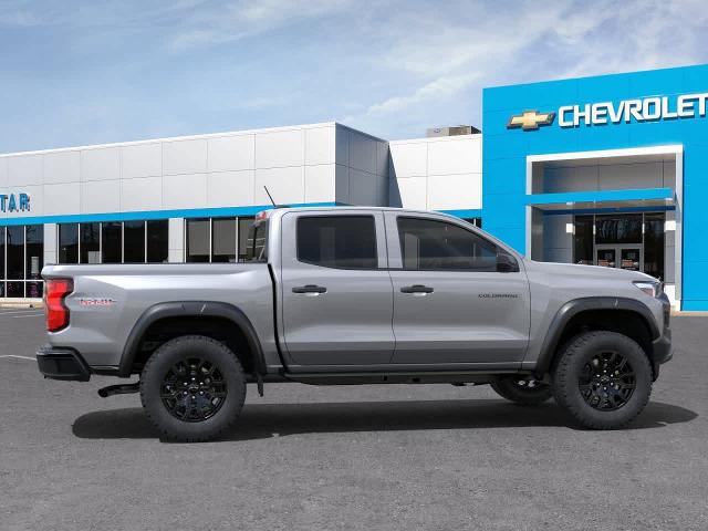 2024 Chevrolet Colorado Vehicle Photo in MOON TOWNSHIP, PA 15108-2571