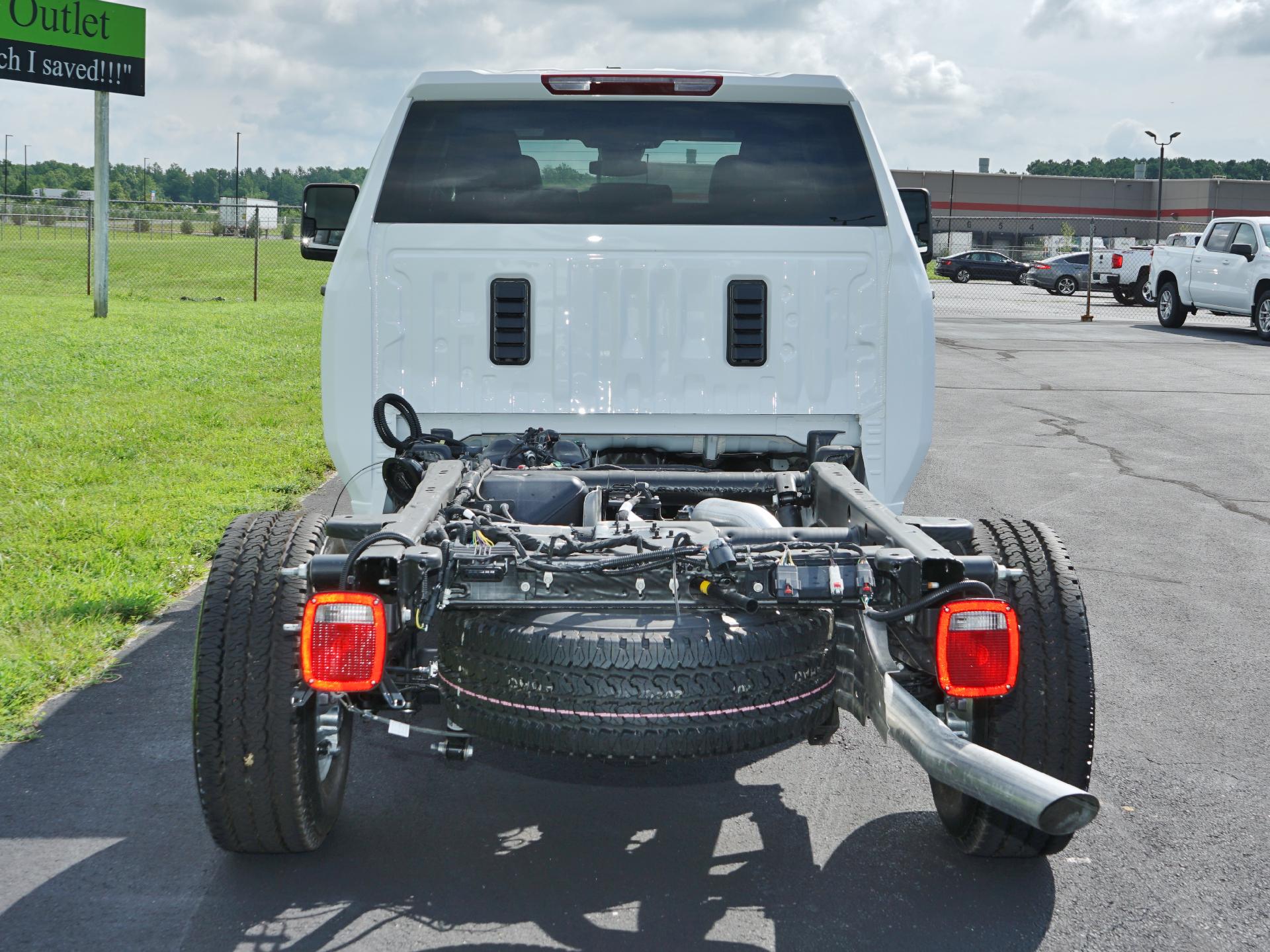 2024 Chevrolet Silverado 2500 HD Vehicle Photo in SMYRNA, DE 19977-2874