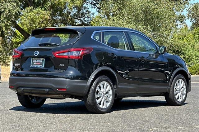 2021 Nissan Rogue Sport Vehicle Photo in ELK GROVE, CA 95757-8703