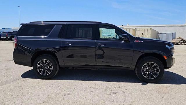 2024 Chevrolet Suburban Vehicle Photo in MIDLAND, TX 79703-7718