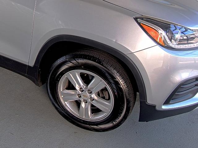 2020 Chevrolet Trax Vehicle Photo in WENTZVILLE, MO 63385-1017