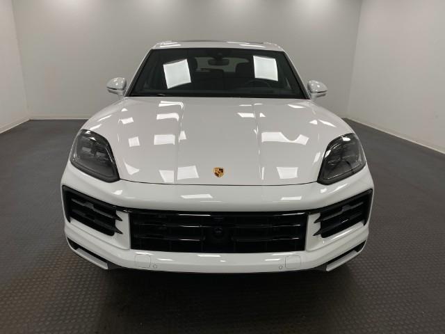 2024 Porsche Cayenne Vehicle Photo in Appleton, WI 54913