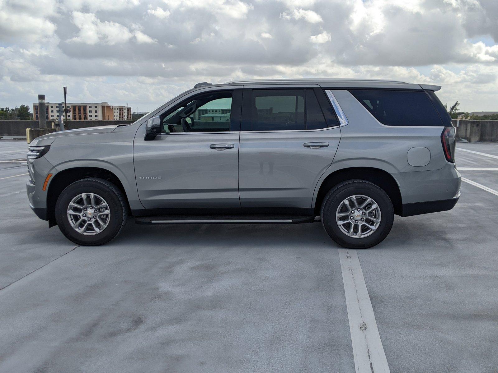 2025 Chevrolet Tahoe Vehicle Photo in PEMBROKE PINES, FL 33024-6534