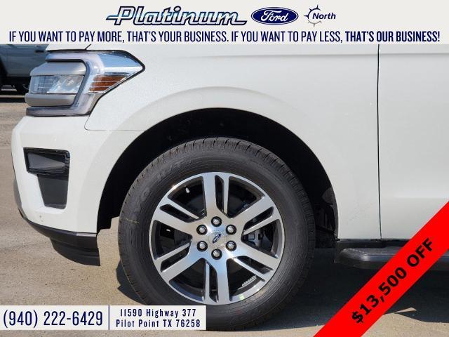 2024 Ford Expedition Vehicle Photo in Pilot Point, TX 76258