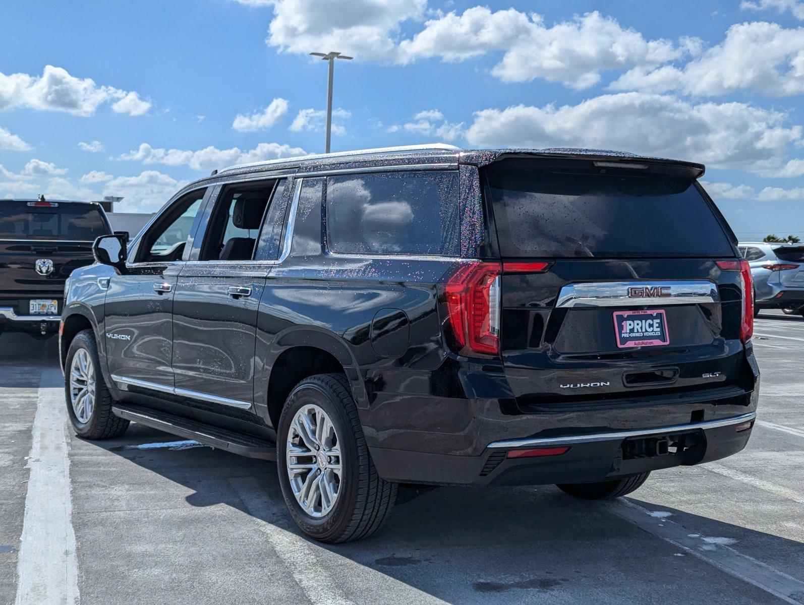 2022 GMC Yukon XL Vehicle Photo in Ft. Myers, FL 33907