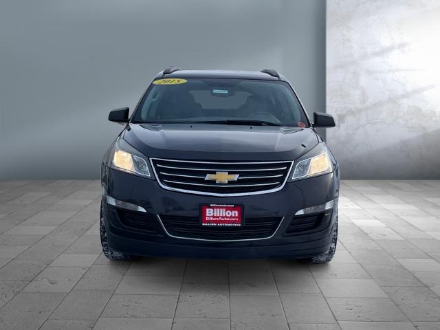 Used 2015 Chevrolet Traverse LS with VIN 1GNKRFKD8FJ142575 for sale in Clinton, IA