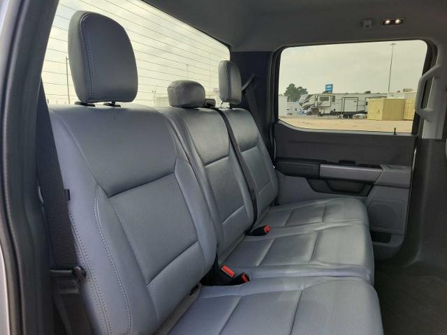 2023 Ford Super Duty F-250 SRW Vehicle Photo in MIDLAND, TX 79703-7718