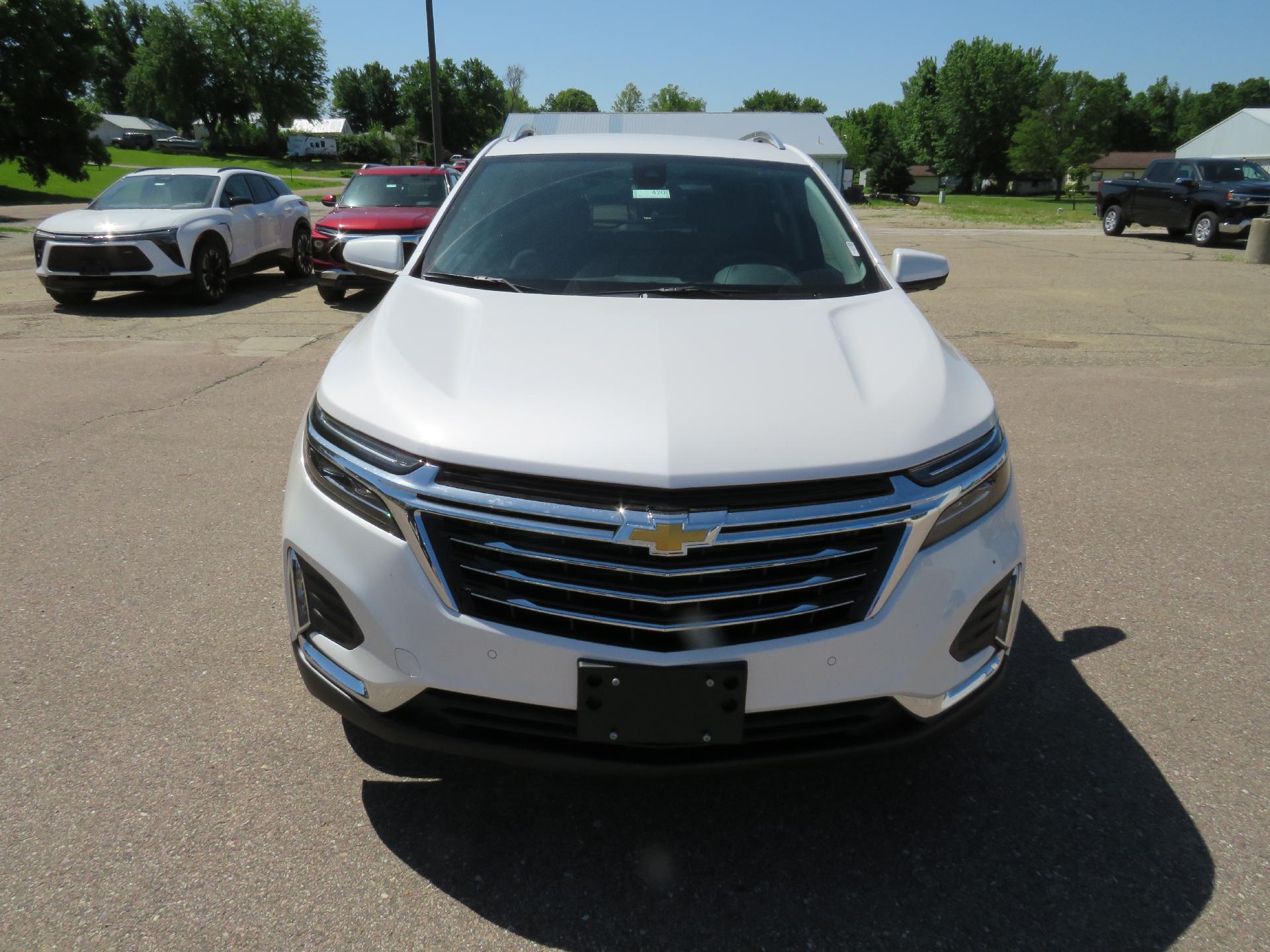 2024 Chevrolet Equinox Vehicle Photo in MAPLETON, IA 51034-1072