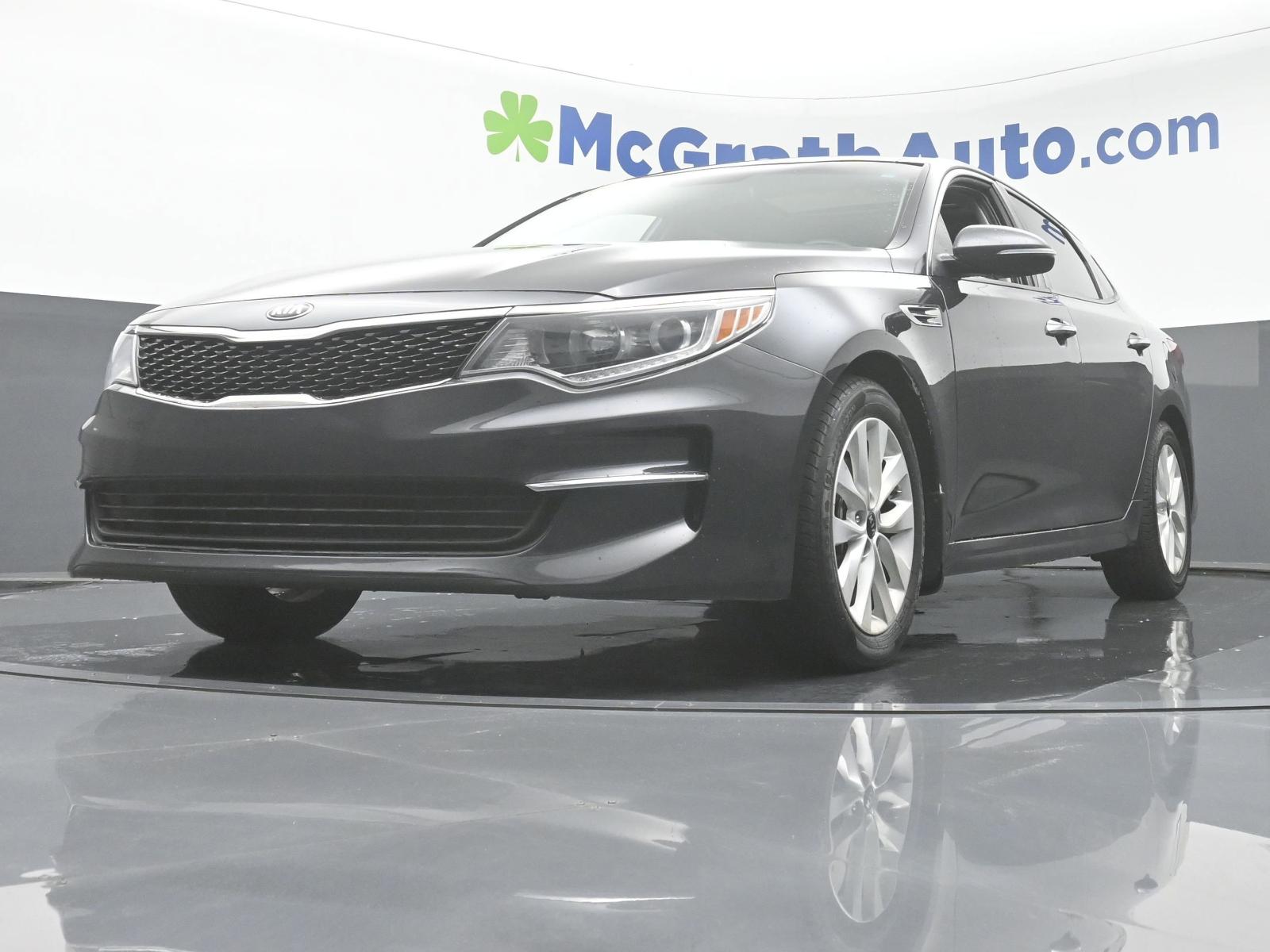 2018 Kia Optima Vehicle Photo in Marion, IA 52302