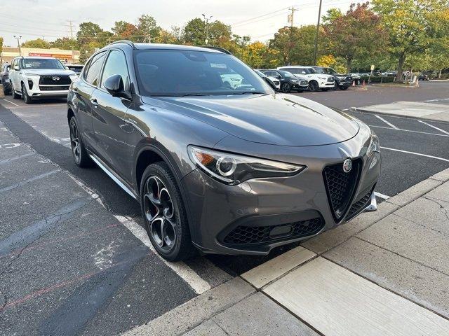 2022 Alfa Romeo Stelvio Vehicle Photo in Willow Grove, PA 19090