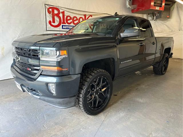 2017 Chevrolet Silverado 1500 Vehicle Photo in RED SPRINGS, NC 28377-1640