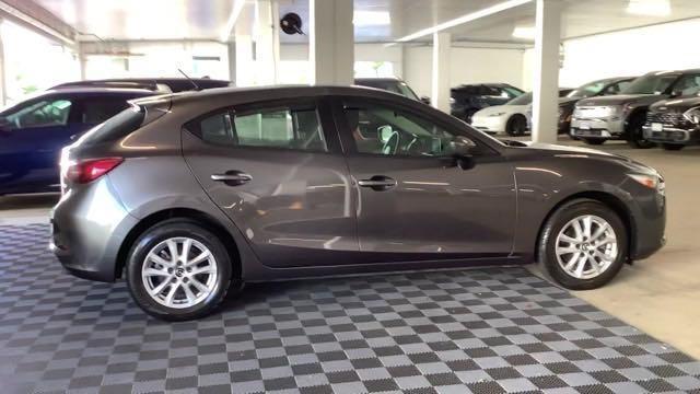 2018 Mazda Mazda3 5-Door Vehicle Photo in Everett, WA 98204